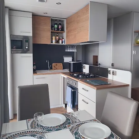 Del Mar 4 Etoiles A Sur Mobil-home Excellence 3ch 2sdb 2wc Au Calme, A 500m Des Plages, Restaurant, Bar, Animations * Argelès-sur-Mer